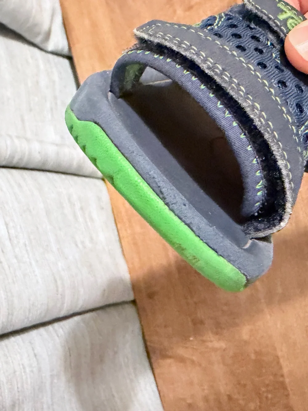 TEVA Psyclone XLT Toddler Sandals Size 4